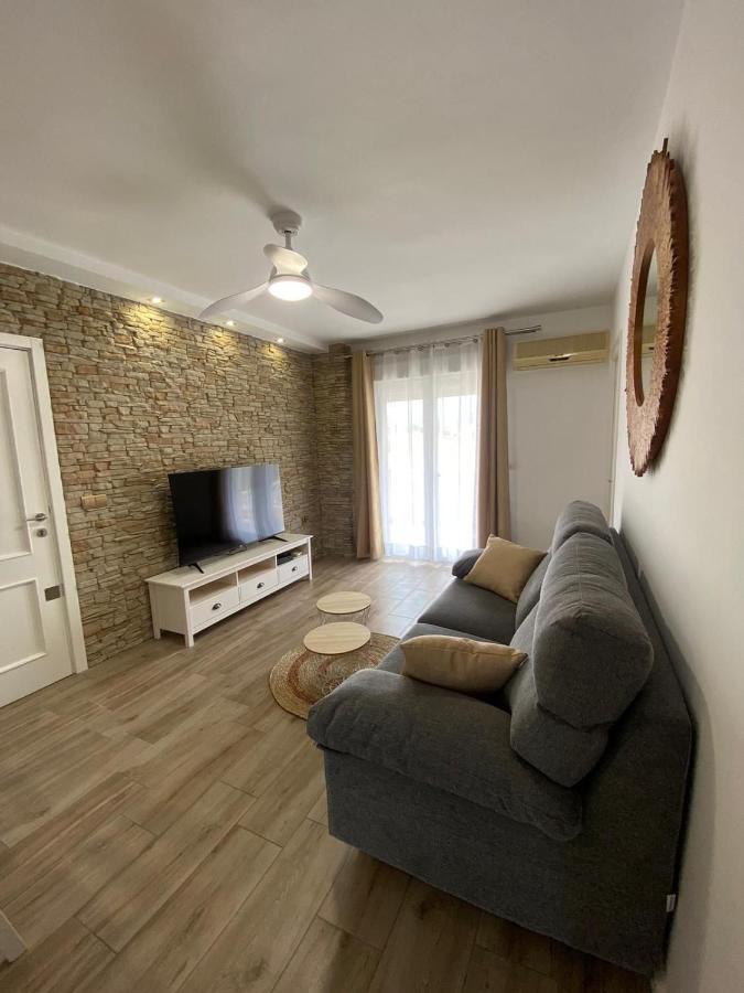 Playa Deluxe Apartment *